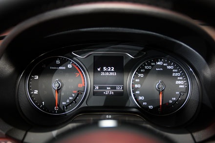 Audi A3 sedan tại Việt Nam có giá từ 1,395 tỷ đồng - 13 Audi A3 sedan tại Việt Nam có giá từ 1,395 tỷ đồng