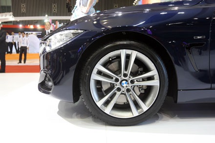 BMW 4-series có giá bán từ 2 tỷ đồng - 5 Normal