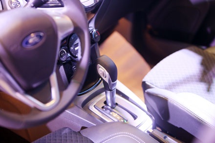 Ecoboost chính thức được sử dụng tại Việt Nam - 12 (Dân trí sẽ có
bài giới thiệu chi tiết các mẫu Fiesta mới tại Việt Nam trong thời gian tới
đây)