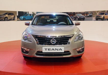 Nissan Teana mới tại Việt Nam có giá từ 1,399 tỷ đồng - 2 Nissan Teana mới tại Việt Nam có giá từ 1,399 tỷ đồng