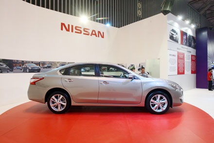 Nissan Teana mới tại Việt Nam có giá từ 1,399 tỷ đồng - 5 Nissan Teana mới tại Việt Nam có giá từ 1,399 tỷ đồng