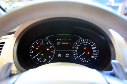 Nissan Teana mới tại Việt Nam có giá từ 1,399 tỷ đồng - 9 Nissan Teana mới tại Việt Nam có giá từ 1,399 tỷ đồng