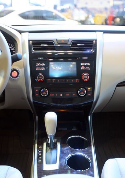 Nissan Teana mới tại Việt Nam có giá từ 1,399 tỷ đồng - 13 Nissan Teana mới tại Việt Nam có giá từ 1,399 tỷ đồng