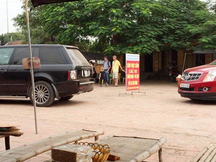 Xe sang có giá nhưng văn hóa lái xe thì không? - 3 Xe sang có giá nhưng văn hóa lái xe thì không