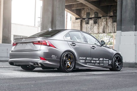 Mẫu IS
340 đời 2014  của Philip Chase được trang
bị động cơ 2JZ-GTE dung tích 3.4L