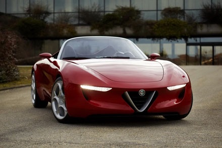Alfa Romeo – Cải tiến hay là chết? - 4 Phạm Trung Đức