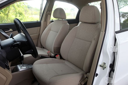 Từ 435 triệu đồng – Chevrolet Aveo có gì? - 21 Thông số kỹ thuật của Chevrolet Aveo tại Việt Nam