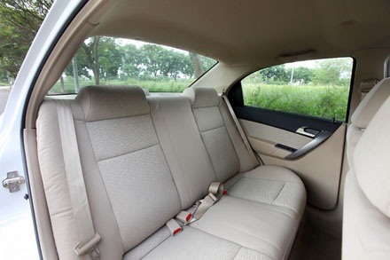 Từ 435 triệu đồng – Chevrolet Aveo có gì? - 22 Thông số kỹ thuật của Chevrolet Aveo tại Việt Nam