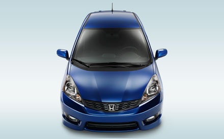 Honda Fit hybrid đã giành được danh hiệu xe của năm 2013-14 tại Nhật Bản. - 10 Honda Fit hybrid đã giành được danh hiệu xe của năm 2013-14 tại Nhật Bản.