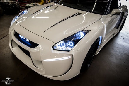 Nissan GT-R Radzilla phiên bản “đèn nhấp nháy” - 3 Phạm Trung Đức