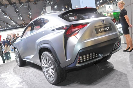 Lexus LF-NX và RC coupé cho Tokyo Motor Show  - 8 Lexus LF-NX và RC Coupe cho Tokyo Motor Show