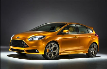 Focus ST thu hút khách hàng trẻ tuổi - 4 Focus ST thu hút khách hàng trẻ tuổi