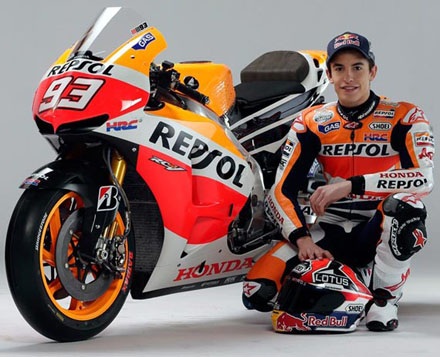 Đương kim vô địch Moto GP - Marc Marquez gãy xương khi tập chạy cào cào - 2 MotoGP 2013, Marquez và những kỉ lục
