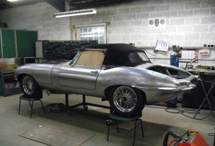 "Làm thịt" Jaguar E-Type 1968 - 7 Làm thịt Jaguar E-Type 1968