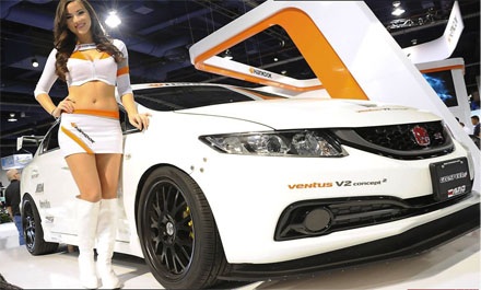 Mãn nhãn với dàn mỹ nữ tại triển lãm xế độ SEMA 2013 - 14 Mãn nhãn với dàn mỹ nữ tại triển lãm xế độ SEMA 2013