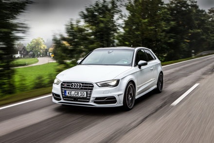 Câu trả lời của Audi đối với Mercedes A45 AMG - 1 Câu trả lời của Audi đối với Mercedes A45 AMG