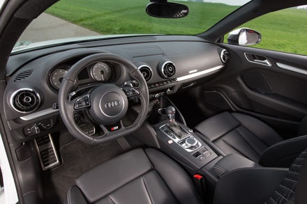 Câu trả lời của Audi đối với Mercedes A45 AMG - 6 Câu trả lời của Audi đối với Mercedes A45 AMG
