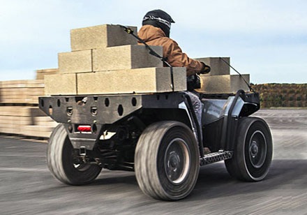 Polaris phát triển xe ATV dùng lốp không hơi