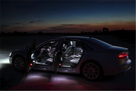 Audi A8L W12 Exclusive – đỉnh cao của bốn vòng tròn