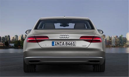 Audi A8L W12 Exclusive – đỉnh cao của bốn vòng tròn