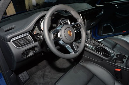 Porsche Macan chính thức ra mắt tại Tokyo Motor Show - 16 Porsche Macan chính thức ra mắt tại Tokyo Motor Show