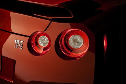 Nissan GT-R 2015 chính thức xuất hiện - 13 Nissan GT-R 2015 chính thức xuất hiện