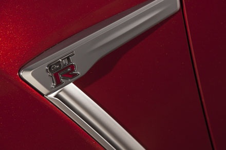 Nissan GT-R 2015 chính thức xuất hiện - 15 Nissan GT-R 2015 chính thức xuất hiện