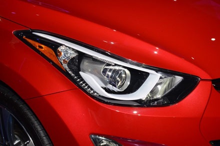 Phiên bản nâng cấp của chiếc Hyundai Elantra trình làng - 8 Phiên bản nâng cấp của chiếc Hyundai Elantra trình làng