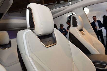 Ford giới thiệu chiếc Edge Concept tại Mỹ - 13 Ford giới thiệu chiếc Edge Concept tại Mỹ