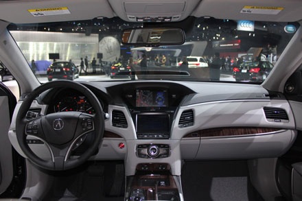 Acura ra mắt xe mới - 9 Acure
RLX Sport Hybrid sẽ chính thức có mặt tại thị trường Mỹ vào giữa năm 2014.
