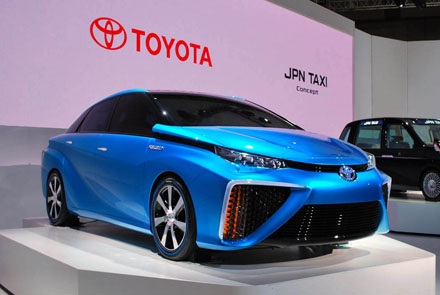 Toyota FCV – chiếc xe của tương lai - 9 Toyota FCV – chiếc xe của tương lai