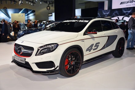 Mercesdes-Benz ra mắt GLA45 AMG concept - 6 Mercesdes-Benz ra mắt GLA45 AMG concept