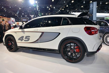 Mercesdes-Benz ra mắt GLA45 AMG concept - 7 Mercesdes-Benz ra mắt GLA45 AMG concept