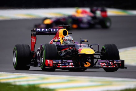 Vettel và Red Bull là số một - 2 Vettel và Red Bull là số một