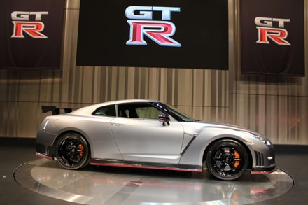 Nissan GT-R Nismo mẫu xe vinh danh thương hiệu Nhật Bản - 3 Nissan GT-R Nismo mẫu xe vinh danh thương hiệu Nhật Bản
