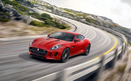 Ấn tượng với động cơ 550 mã lực của Jaguar F -TYPE - 12 Ấn tượng với động cơ 550 mã lực của Jaguar F -TYPE