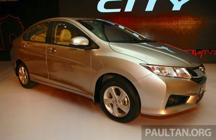 Honda City 2014 ra mắt lần đầu tiên tại Ấn Độ - 4 Honda City 2014 ra mắt lần đầu tiên tại Ấn Độ