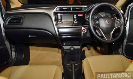 Honda City 2014 ra mắt lần đầu tiên tại Ấn Độ - 5 Honda City 2014 ra mắt lần đầu tiên tại Ấn Độ