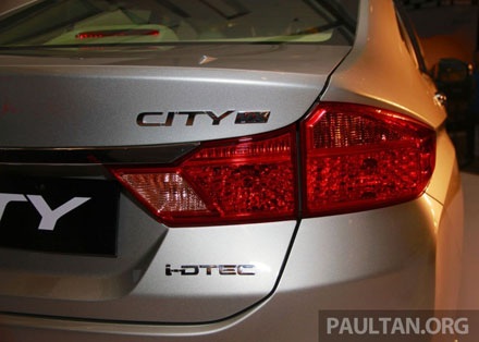 Honda City 2014 ra mắt lần đầu tiên tại Ấn Độ - 9 Honda City 2014 ra mắt lần đầu tiên tại Ấn Độ