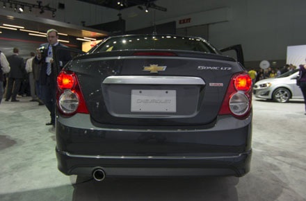 Chevrolet Sonic mới cho thị trường Mỹ giá từ 20.000 USD - 7 Chevrolet Sonic mới cho thị trường Mỹ giá từ 20.000 USD