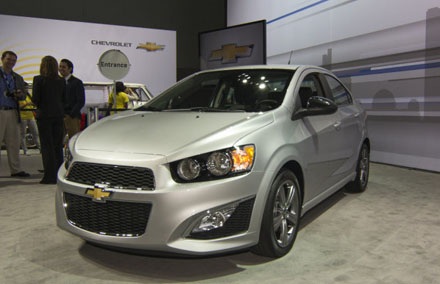 Chevrolet Sonic mới cho thị trường Mỹ giá từ 20.000 USD - 13 Chevrolet Sonic mới cho thị trường Mỹ giá từ 20.000 USD