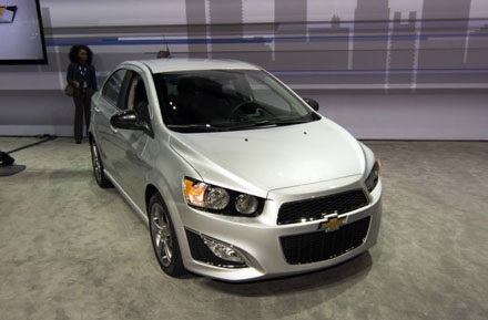 Chevrolet Sonic mới cho thị trường Mỹ giá từ 20.000 USD - 17 Chevrolet Sonic mới cho thị trường Mỹ giá từ 20.000 USD