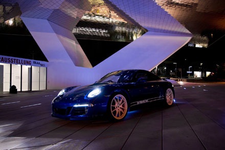 Porsche 911 phiên bản Facebook - 12 Porsche 911 phiên bản Facebook