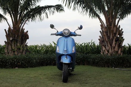 Vespa Primavera: Vì một châu Á màu mỡ… - 1 Vespa Primavera: Vì một châu Á đang lên…