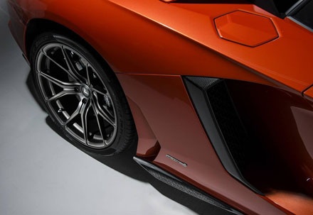 Lamborghini Aventador LP -V -740: Không đơn giản chỉ là đẹp...