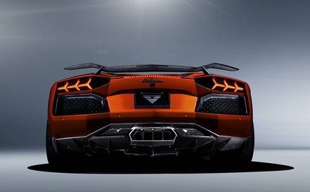 Lamborghini Aventador LP -V -740: Không đơn giản chỉ là đẹp...