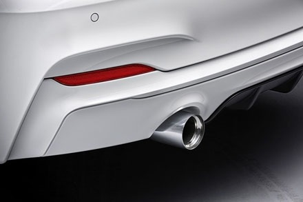 Chưa bán - BMW 2-series đã có bộ kit M-Performance