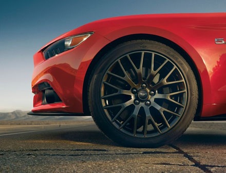 Download
trọn bộ hình nền của mẫu Ford Mustang phiên bản 2015