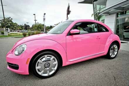 Volkswagen Beetle màu hồng, phiên bản… tuyên truyền chống ung thư vú - 6 Volkswagen Beetle màu hồng, phiên bản… tuyên truyền chống ung thư vú