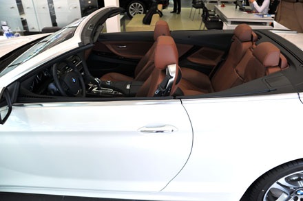 BMW Series 6 Convertible mới giá 4 tỉ đồng - 6 Dân trí sẽ sớm có bài giới thiệu
chi tiết mẫu xe này